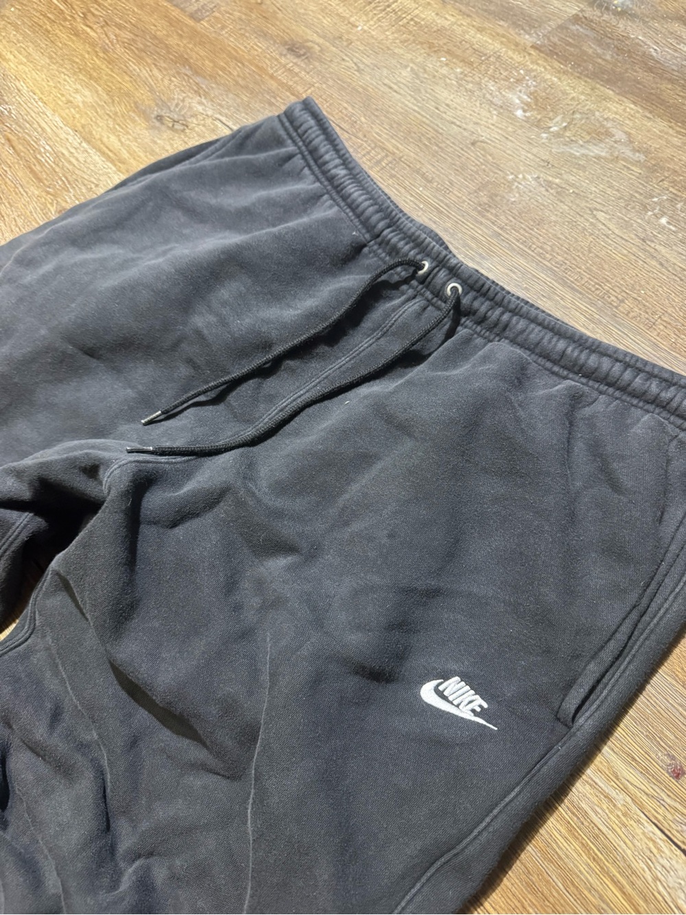 Nike Mens XL Tall Black Fleece Jogger Sweatpants White Futura Logo Drawstring - Picture 2 of 3